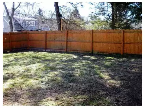 41 Holland Ave, Woonsocket, RI 02895 photo 2