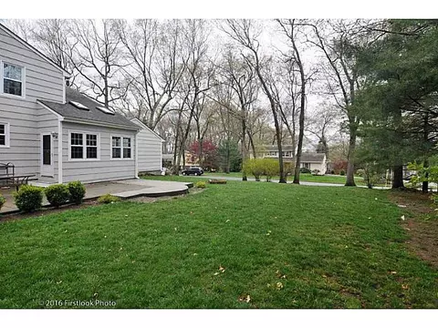 99 Ladderlook Rd, Warwick, RI 02886 photo 25