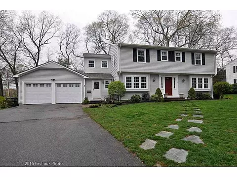99 Ladderlook Rd, Warwick, RI 02886 photo 1