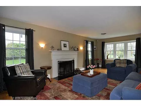99 Ladderlook Rd, Warwick, RI 02886 photo 10
