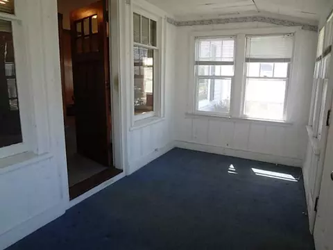 31 Spruce St, Westerly, RI 02891 photo 8