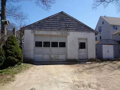 31 Spruce St, Westerly, RI 02891 photo 11