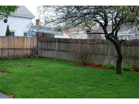 76 Union St, Woonsocket, RI 02895 photo 24