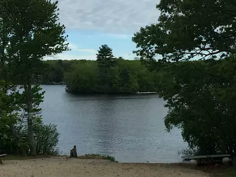 43 Long Meadow Dr, Chepachet, RI 02814 photo 2