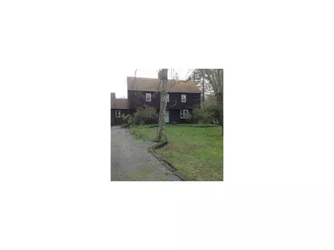 58 Maple Ln, Rehoboth, MA 02769 photo 2