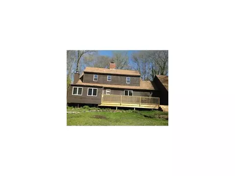 58 Maple Ln, Rehoboth, MA 02769 photo 3