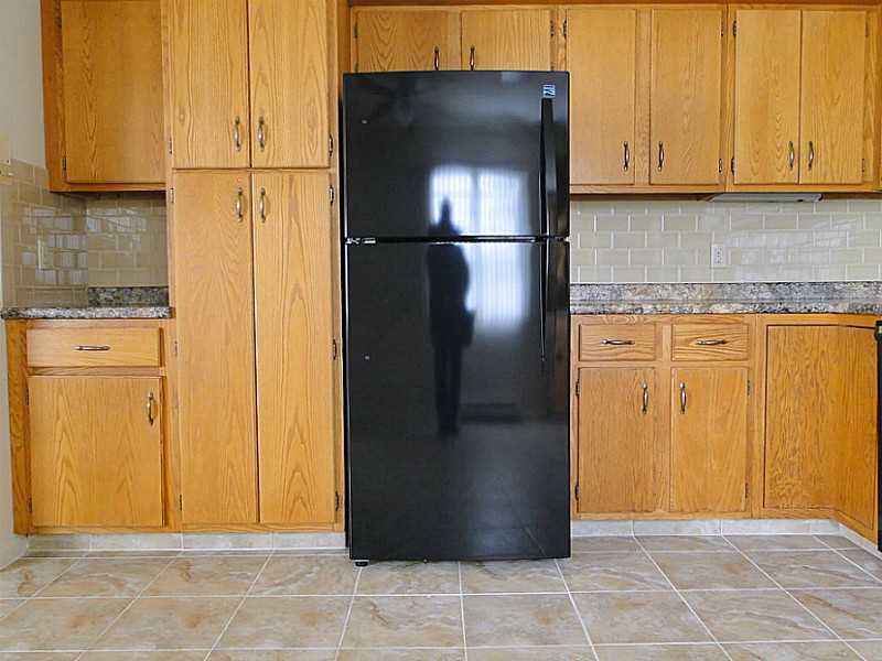 314 Chatham Cir, Warwick, RI 02886 photo 7