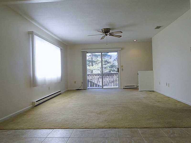 314 Chatham Cir, Warwick, RI 02886 photo 10