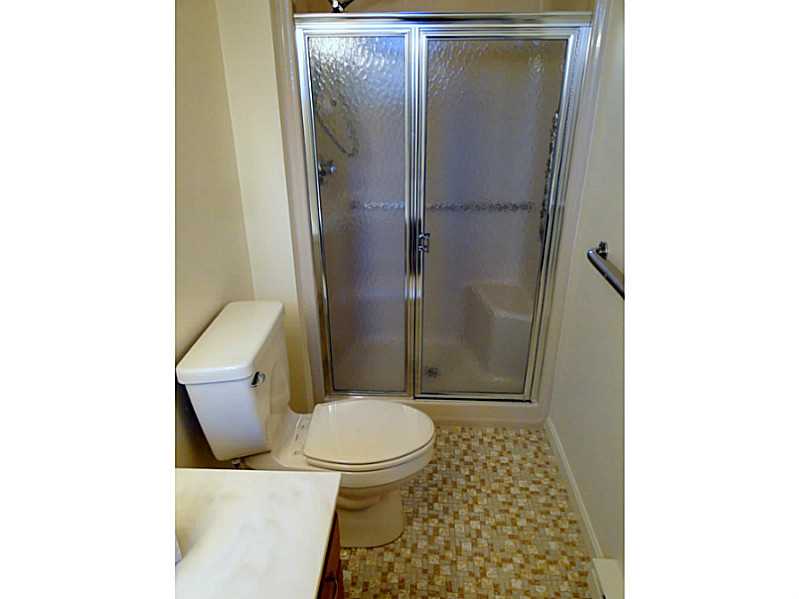 314 Chatham Cir, Warwick, RI 02886 photo 11