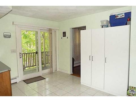 21 Ames St, Coventry, RI 02816 photo 4