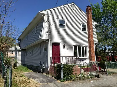 35 Steele Ave, Warwick, RI 02889 photo 2