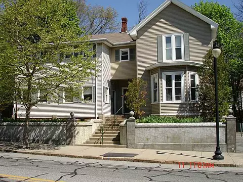 80 Hamlet Ave, Woonsocket, RI 02895 photo 1