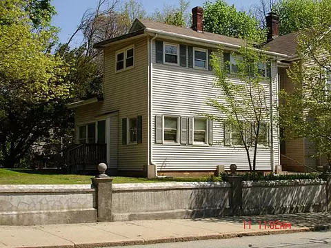 80 Hamlet Ave, Woonsocket, RI 02895 photo 3