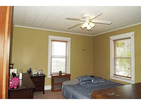 30 Dewey St, Woonsocket, RI 02895 photo 8