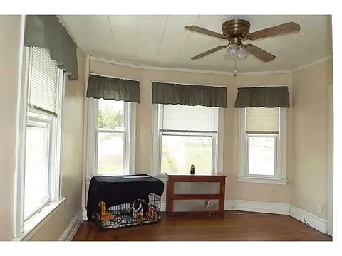 30 Dewey St, Woonsocket, RI 02895 photo 7