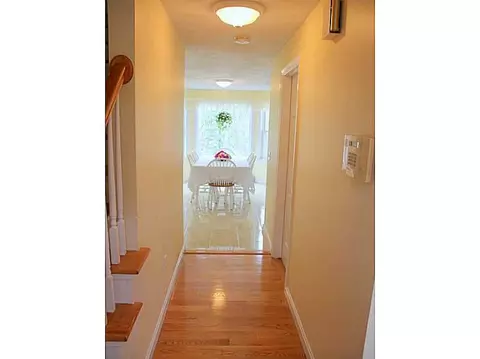 101 Pilgrim Ave, Coventry, RI 02816 photo 5