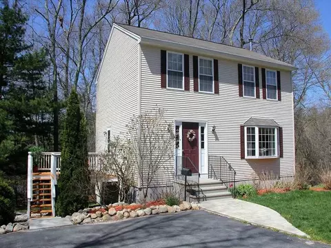 101 Pilgrim Ave, Coventry, RI 02816 photo 1