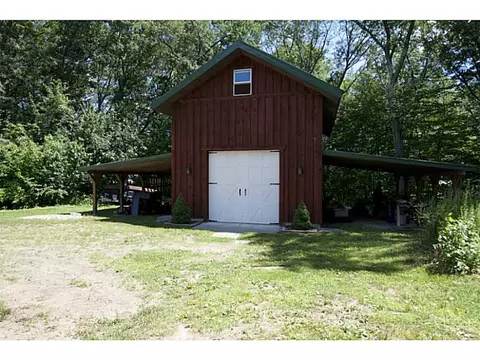 314 Bertenshaw Rd, Woonsocket, RI 02895 photo 18