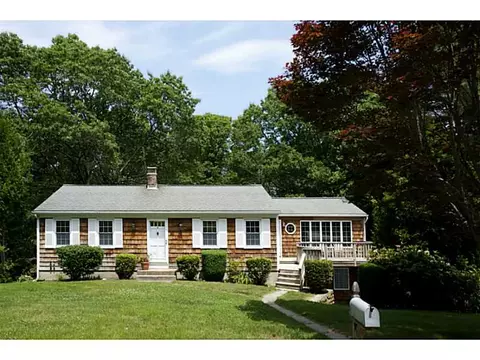 9 Lofty Heights Rd, Westerly, RI 02891 photo 1
