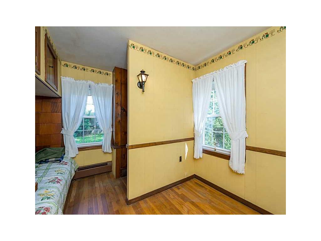 370 Dunlap St, Woonsocket, RI 02895 photo 16