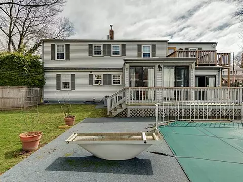 370 Dunlap St, Woonsocket, RI 02895 photo 4