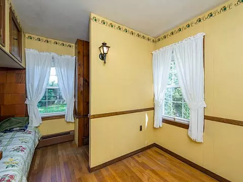 370 Dunlap St, Woonsocket, RI 02895 photo 16