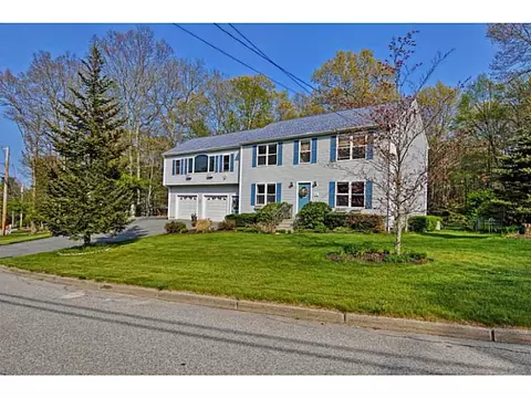 82 Corrie Ln, Burrillville, RI 02830 photo 2