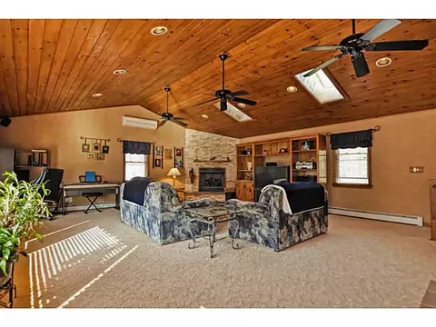 82 Corrie Ln, Burrillville, RI 02830 photo 7