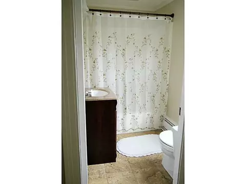 131 Harmony Ct, Warwick, RI 02889 photo 10