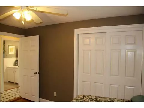 222 Asylum Rd, Warwick, RI 02886 photo 12