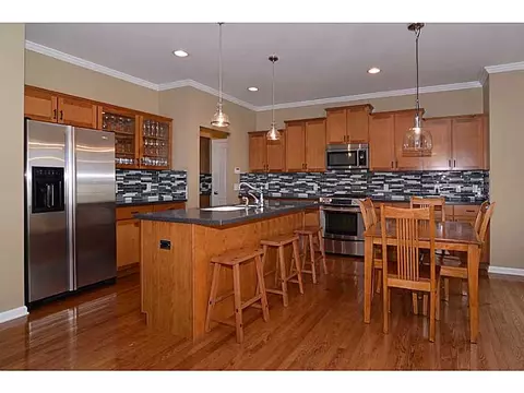 28 Arbor Dr, Coventry, RI 02816 photo 3