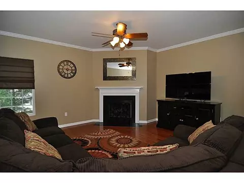 28 Arbor Dr, Coventry, RI 02816 photo 12