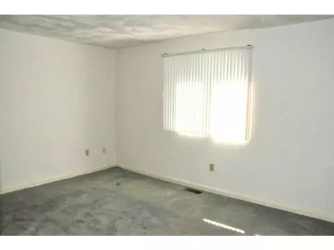 41 Emily Ln, Warwick, RI 02886 photo 7