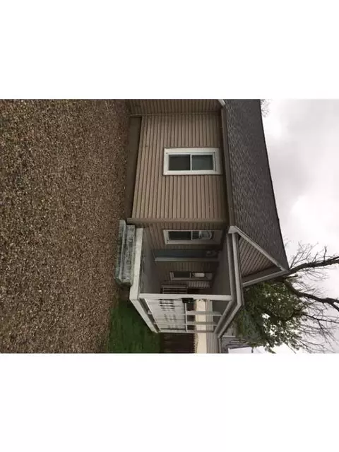 24 Eton Ave, Warwick, RI 02889 photo 1