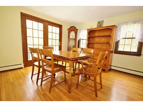 504 Douglas Hook Rd, Glocester, RI 02814 photo 9