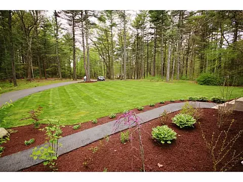 504 Douglas Hook Rd, Glocester, RI 02814 photo 2