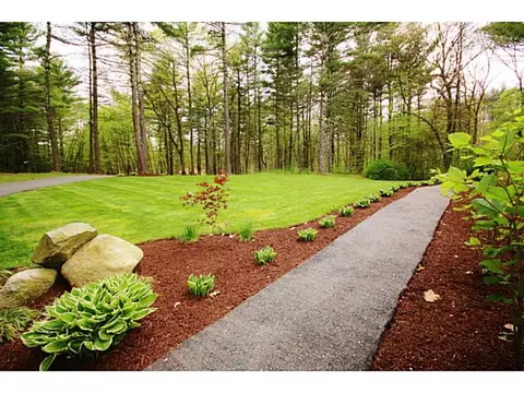 504 Douglas Hook Rd, Glocester, RI 02814 photo 3