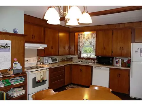 26 North St, Warwick, RI 02886 photo 10