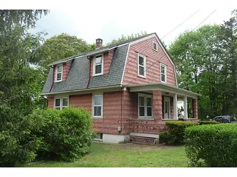 26 North St, Warwick, RI 02886 photo 1