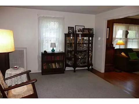 26 North St, Warwick, RI 02886 photo 12