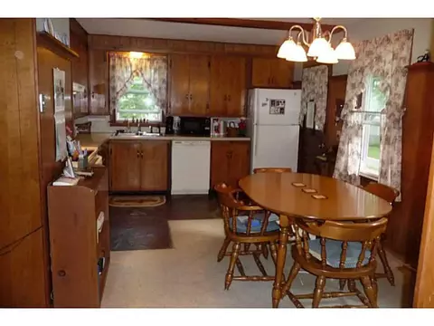 26 North St, Warwick, RI 02886 photo 9