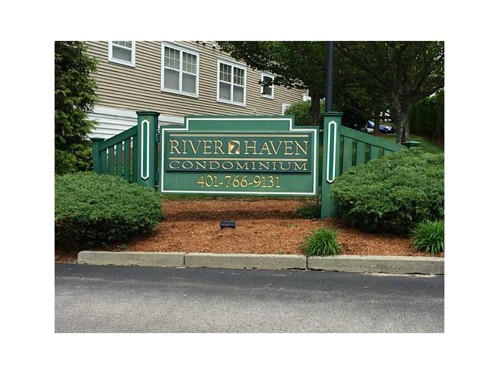 90 Mill St #102, Woonsocket, RI 02895 photo 1