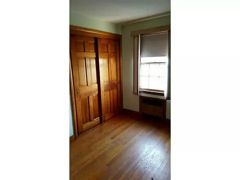 82 Tower St, Westerly, RI 02891 photo 17