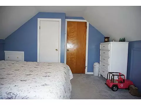 75 Hardwick St, Warwick, RI 02889 photo 16