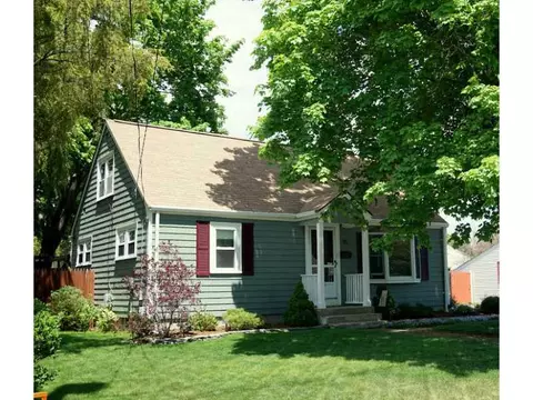 75 Hardwick St, Warwick, RI 02889 photo 1