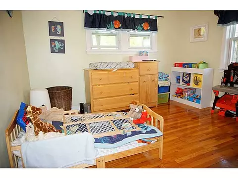 75 Hardwick St, Warwick, RI 02889 photo 15