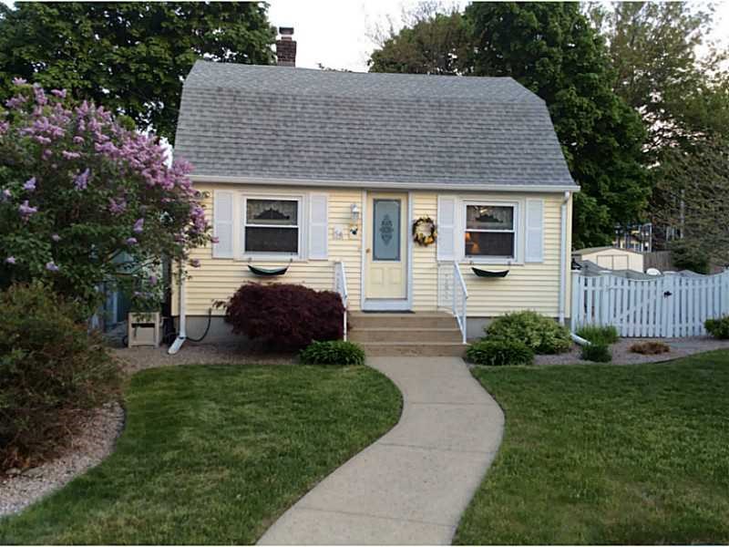 56 Brinton Ave, Warwick, RI 02889 photo 1