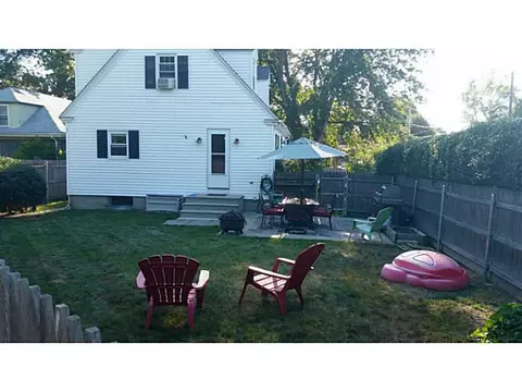 10 Benedict Rd, Warwick, RI 02888 photo 12