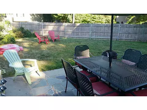 10 Benedict Rd, Warwick, RI 02888 photo 9