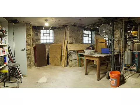 521 June St, Fall River, MA 02720 photo 17